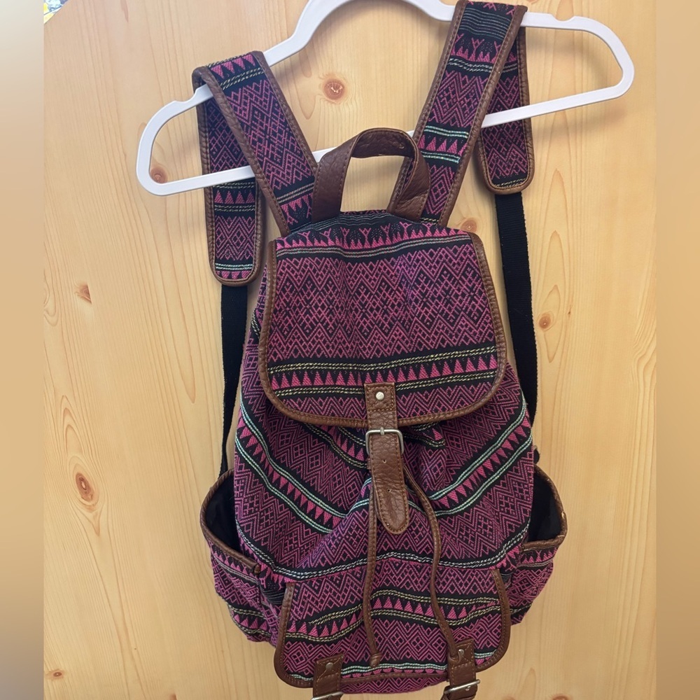 AEROPOSTALE HOT PINK BOHO   3 PKTS ADJ. STRAPS BUCKLES SNAPS DRAWSTING